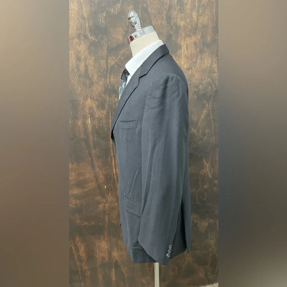 Ermenegildo Zegna Made in‎ Italy Finely Textured Wool Suit Jacket in Black 46 R
